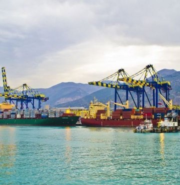 Ulaştırma ve Altyapı Bakanı Adil Karaismailoğlu, Ukrayna çıkışlı tahıl koridoru kapsamında bugüne kadar toplam 41 gemi Ukrayna